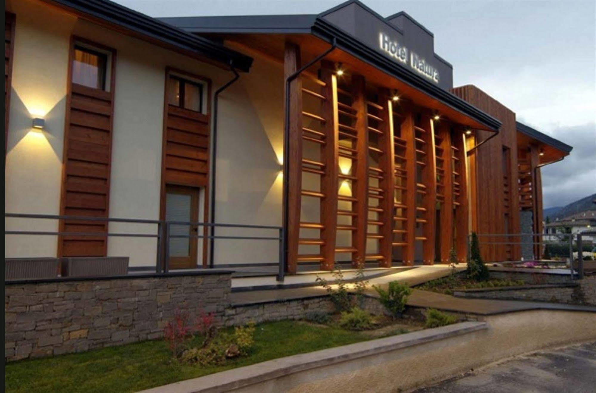 Hotel Natura Castel Di Sangro Buitenkant foto