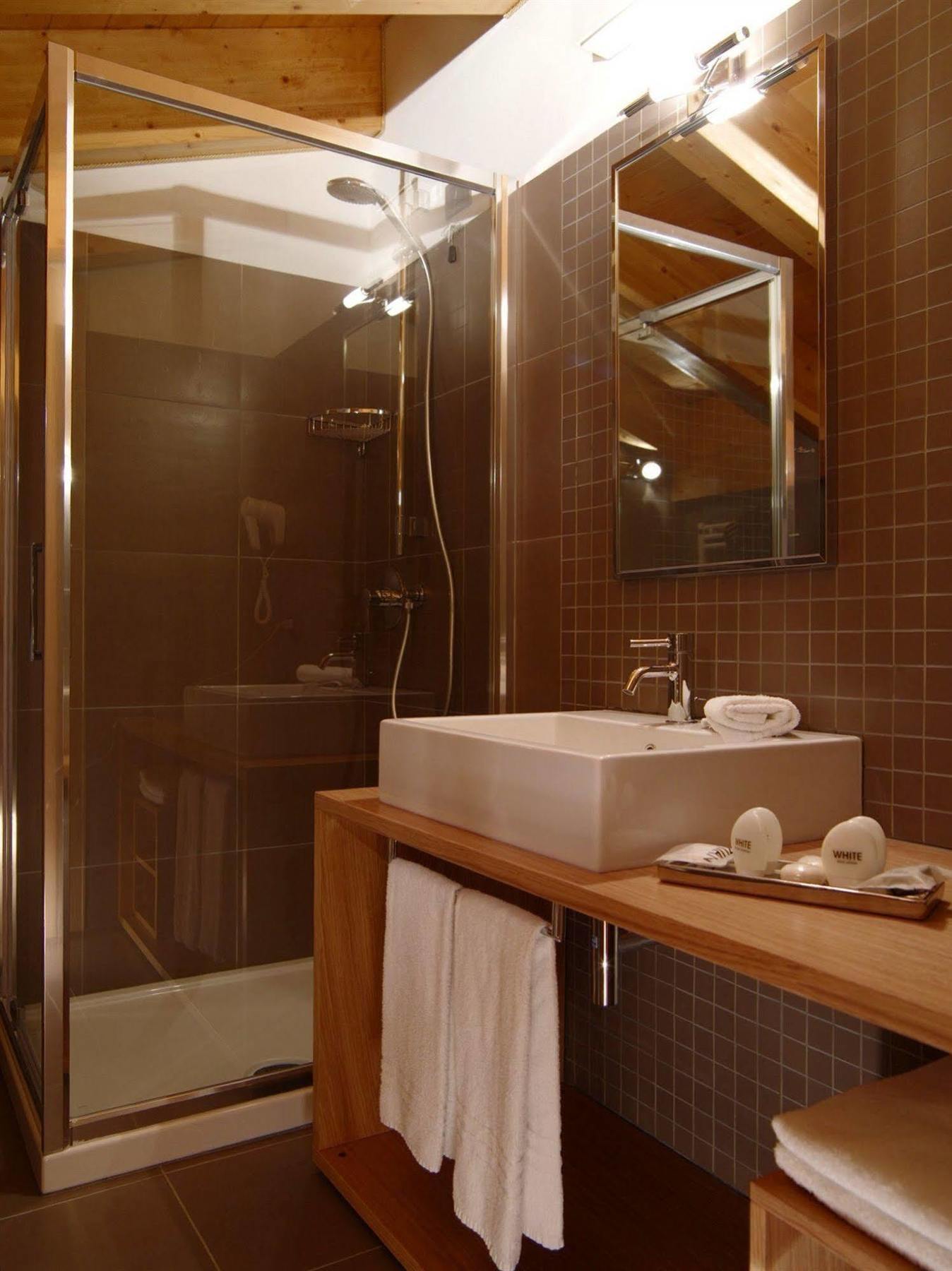 Hotel Natura Castel Di Sangro Buitenkant foto