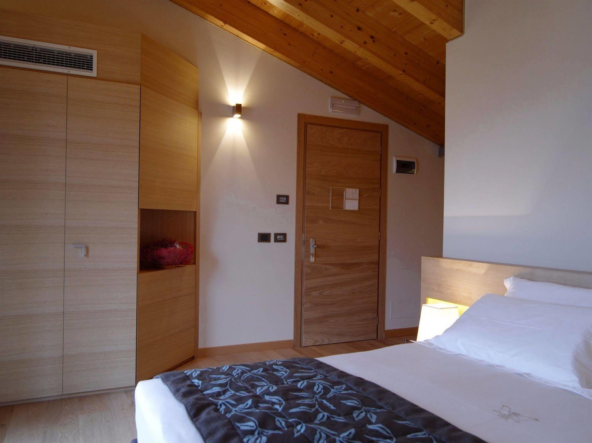 Hotel Natura Castel Di Sangro Buitenkant foto