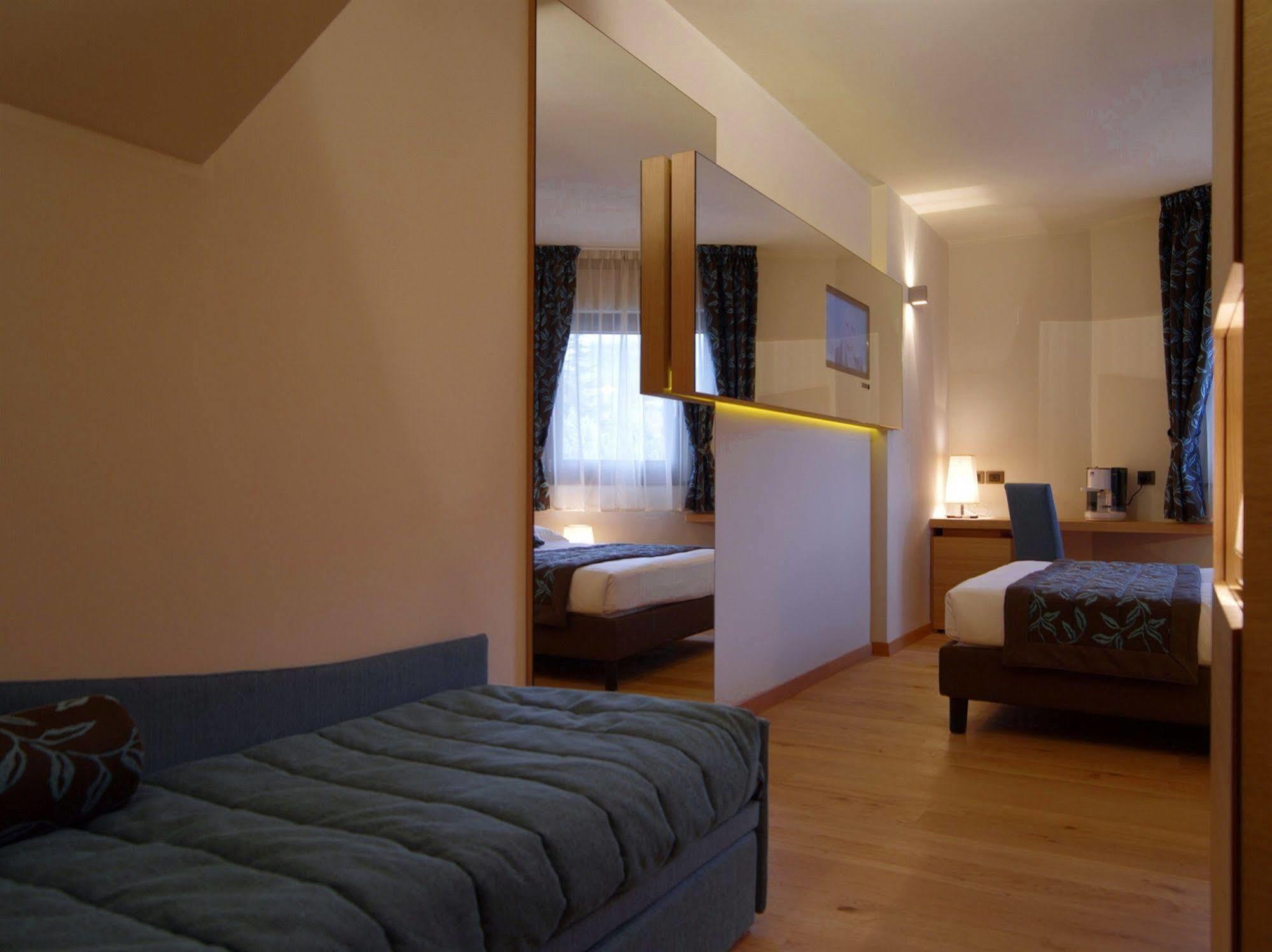 Hotel Natura Castel Di Sangro Buitenkant foto